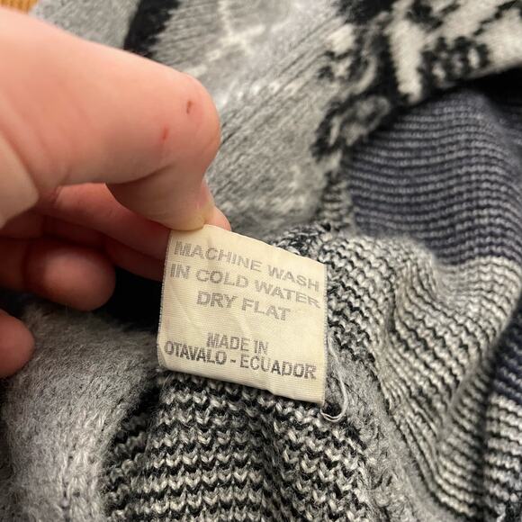 Yari Artesanias Hooded Cardigan Sweater Full Zip Large Gray Dream Catcher - Picture 7 of 7